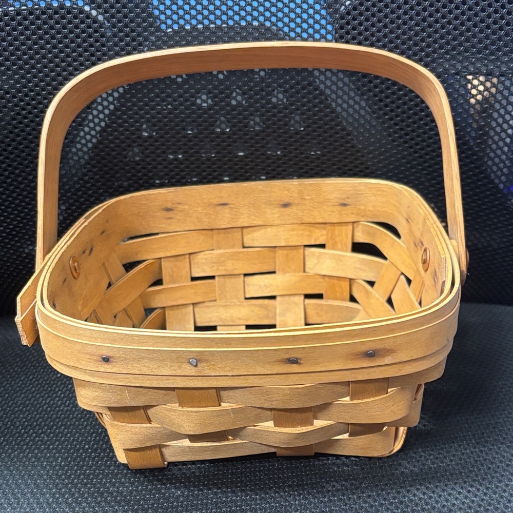 Wooden Basket Henworks